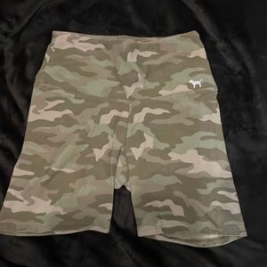 PINK camo biker shorts